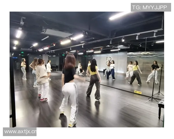 成都街舞队的防反策略解析与街舞文化的深度融合探讨